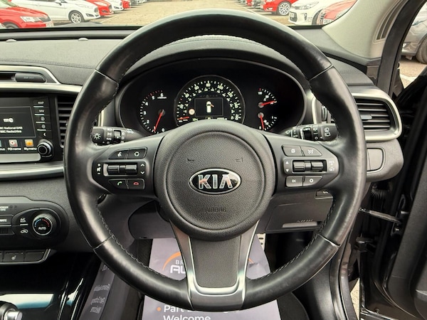 Used Kia Sorento 2017 for sale - 76268604: Photo 26