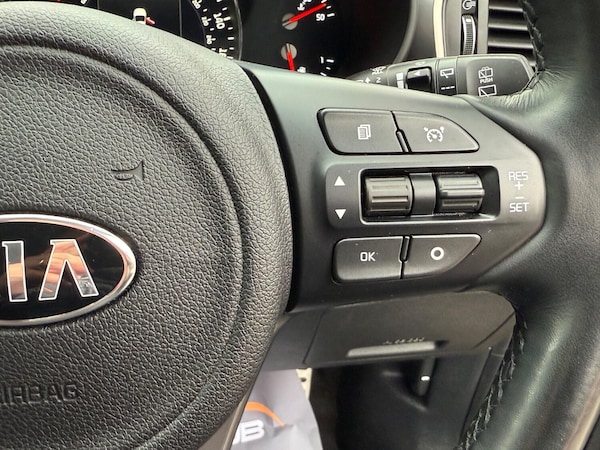 Used Kia Sorento 2017 for sale - 76268604: Photo 35