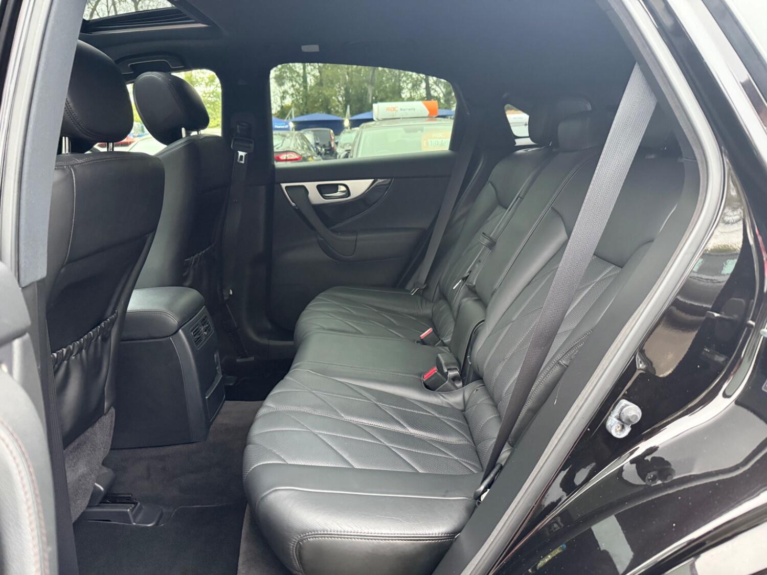 Used Infiniti FX 2012 for sale - 76281320: Photo 42