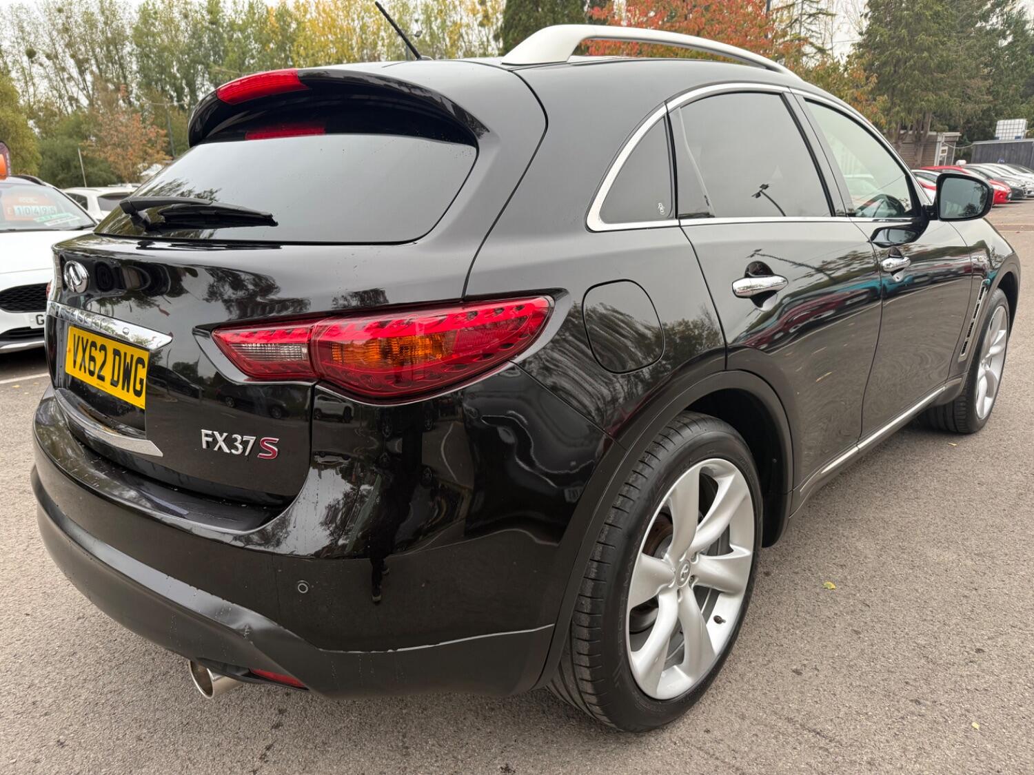 Used Infiniti FX 2012 for sale - 76281320: Photo 9