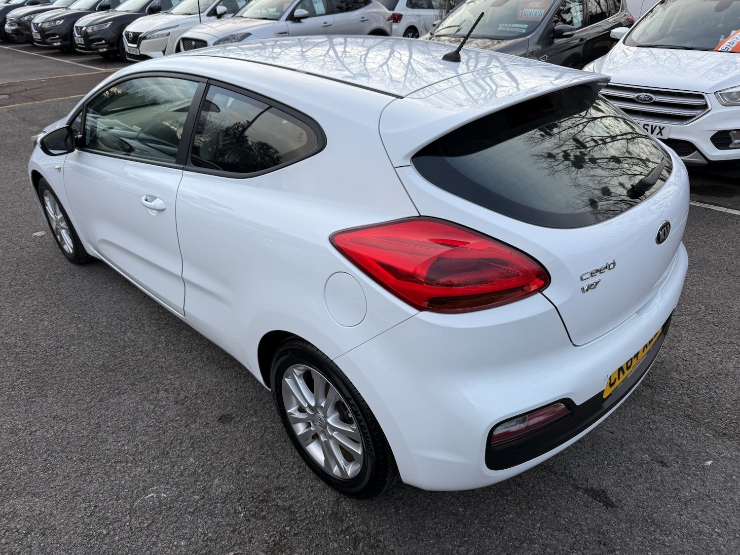 Used Kia Pro Ceed 2014 for sale - 77065657: Photo 24