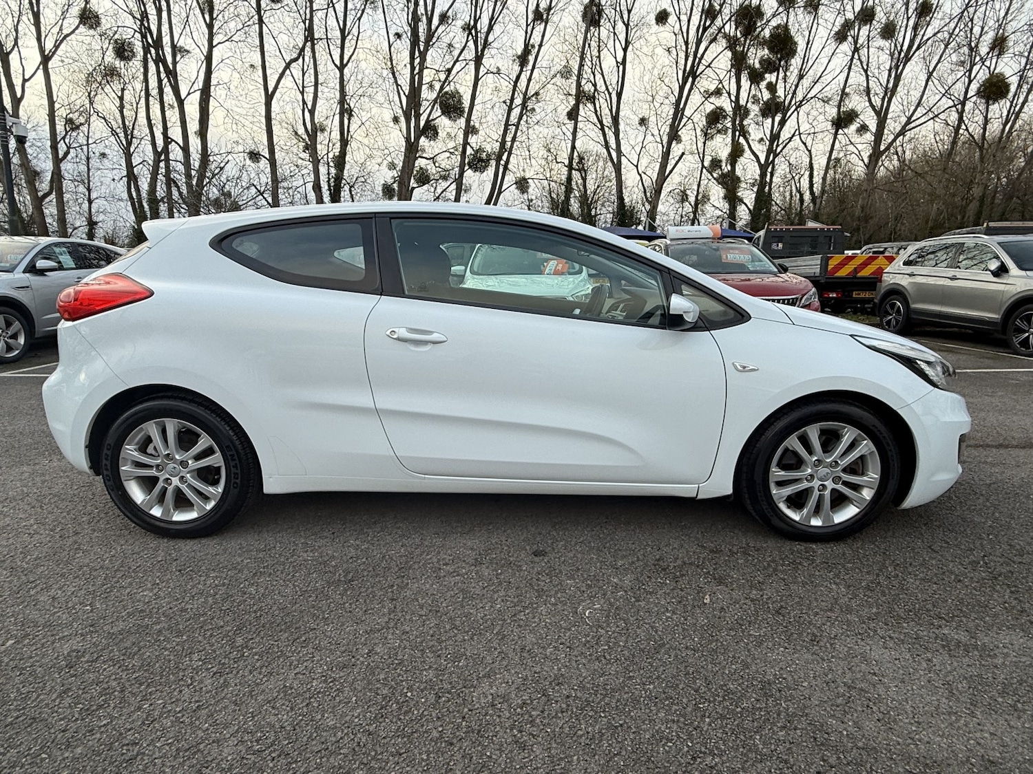 Used Kia Pro Ceed 2014 for sale - 77065657: Photo 8