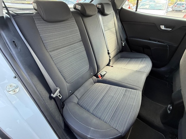Used Kia Stonic 2018 for sale - 75539051: Photo 14