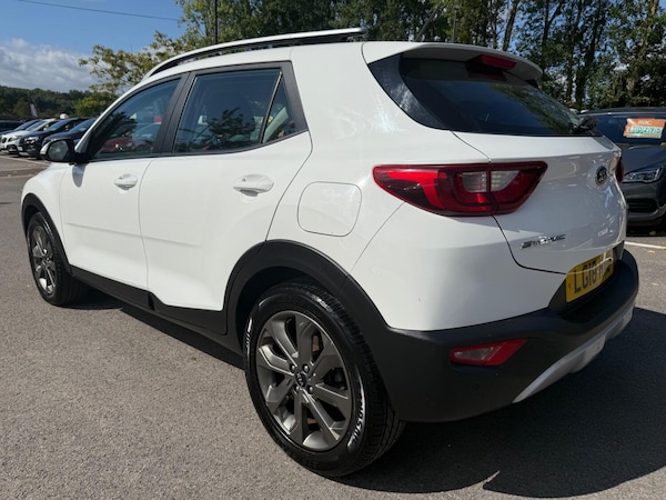 Used Kia Stonic 2018 for sale - 75539051: Photo 8