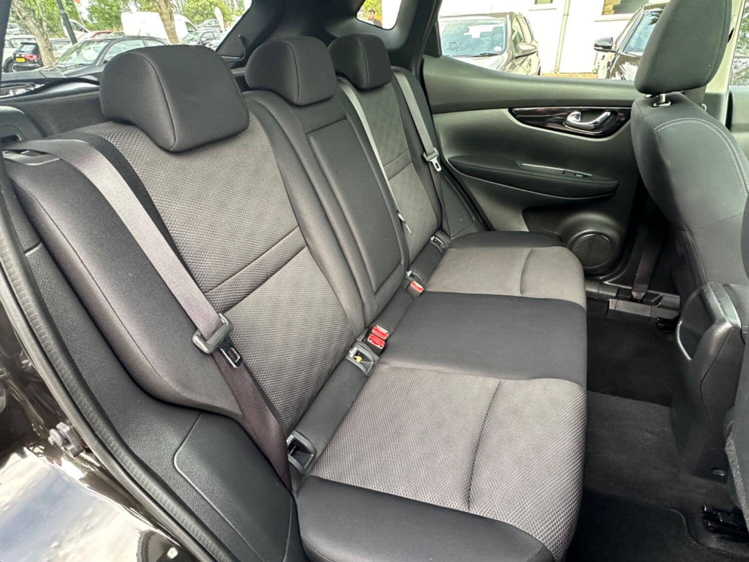 Used Nissan Qashqai 2014 for sale - 76793388: Photo 14