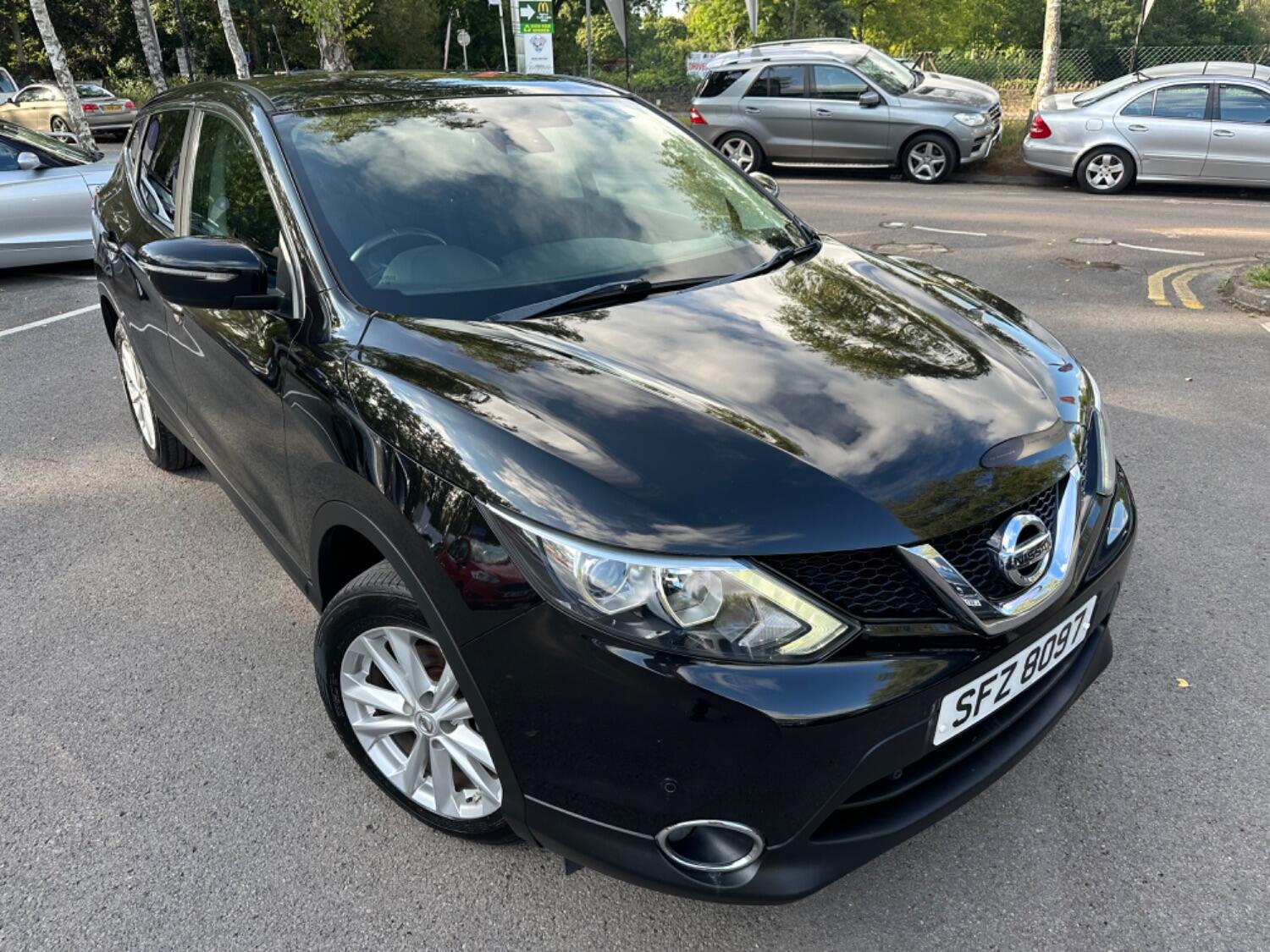 Used Nissan Qashqai 2014 for sale - 76793388: Photo 3