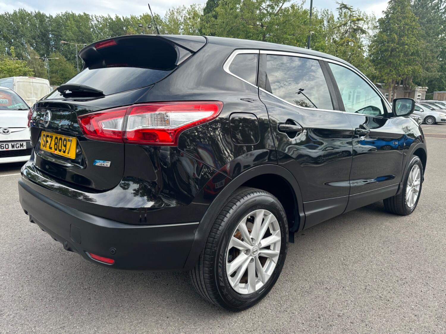 Used Nissan Qashqai 2014 for sale - 76793388: Photo 6