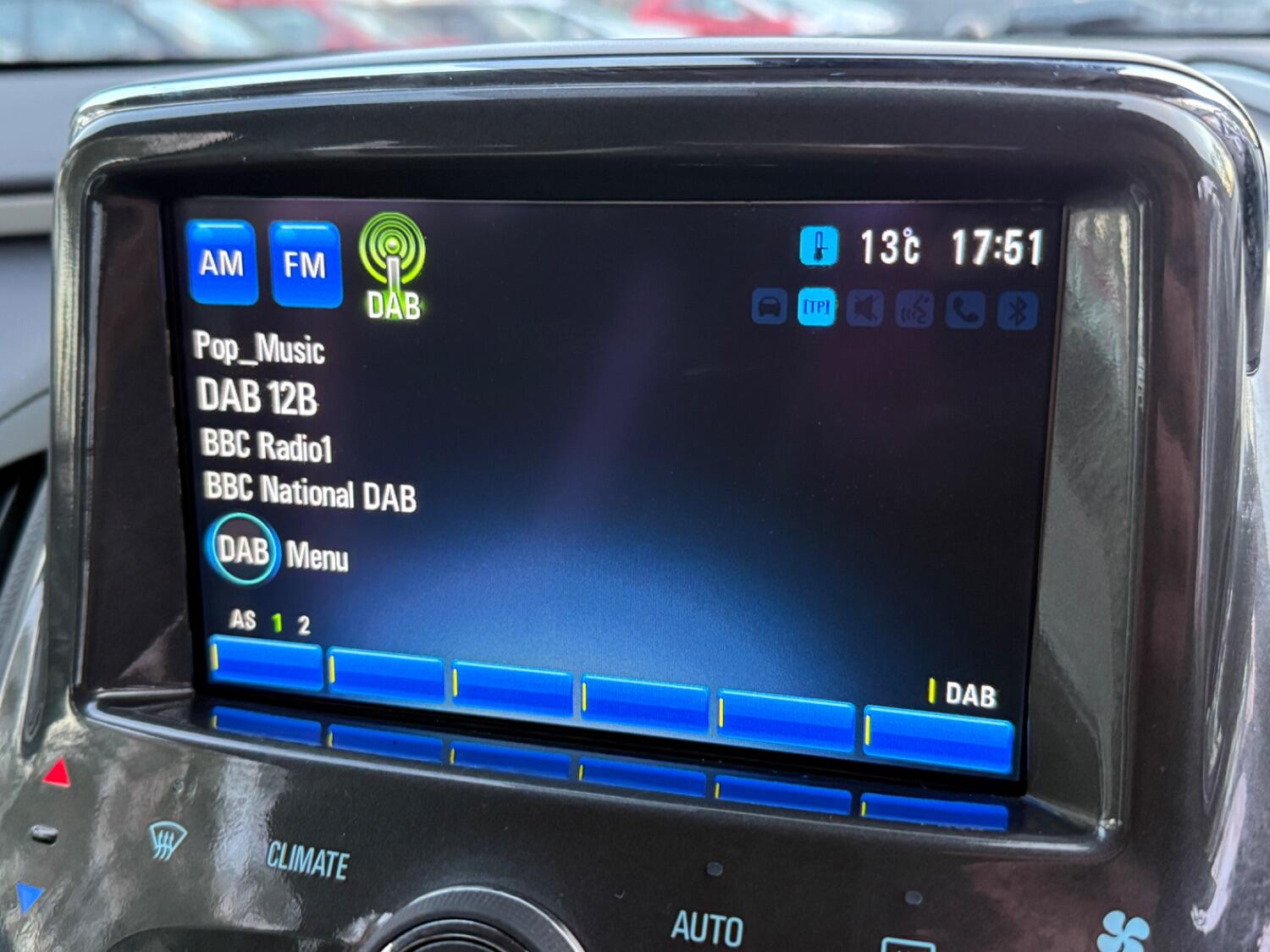 Used Vauxhall Ampera 2012 for sale - 76334841: Photo 44