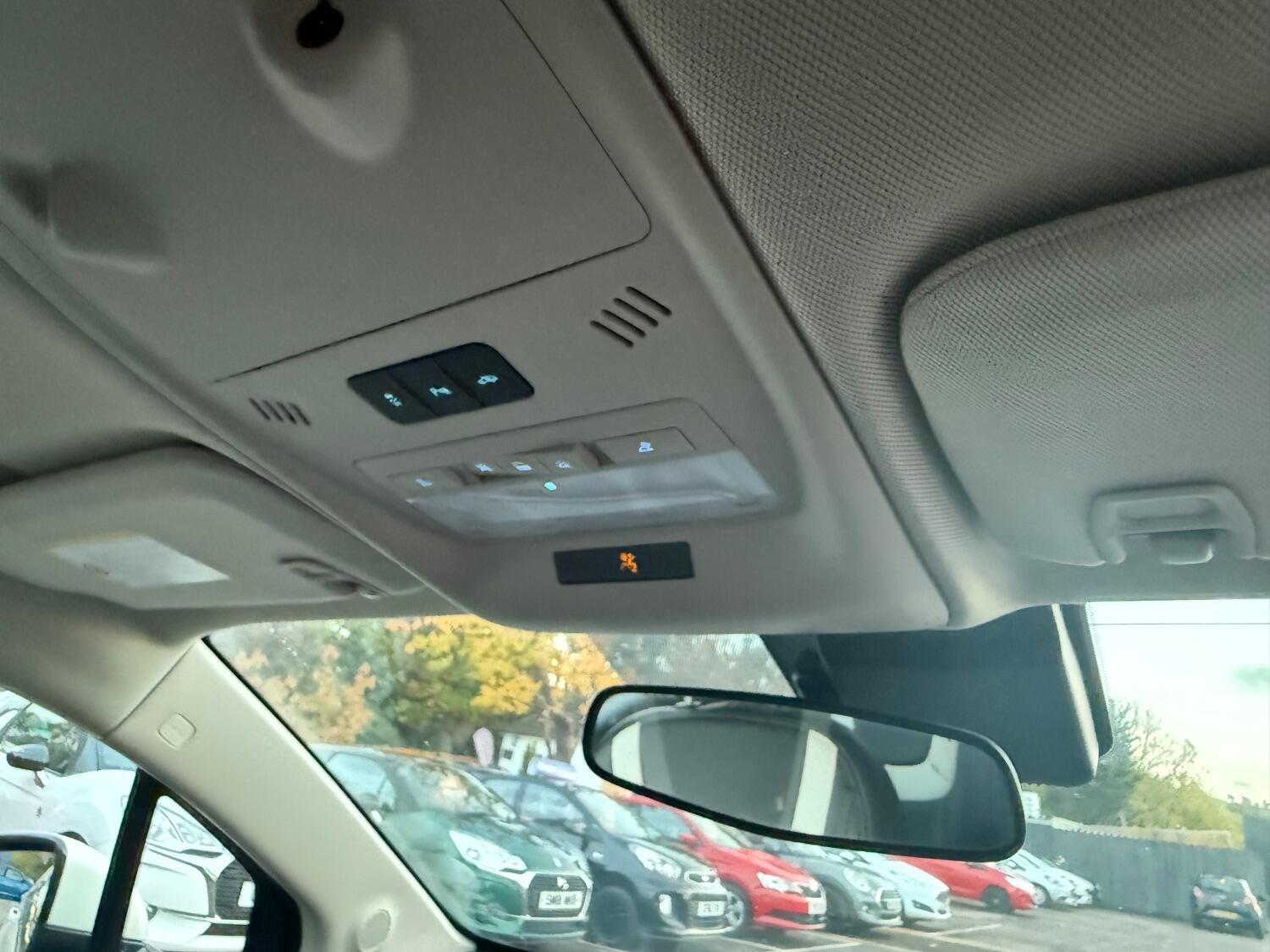 Used Vauxhall Ampera 2012 for sale - 76334841: Photo 53