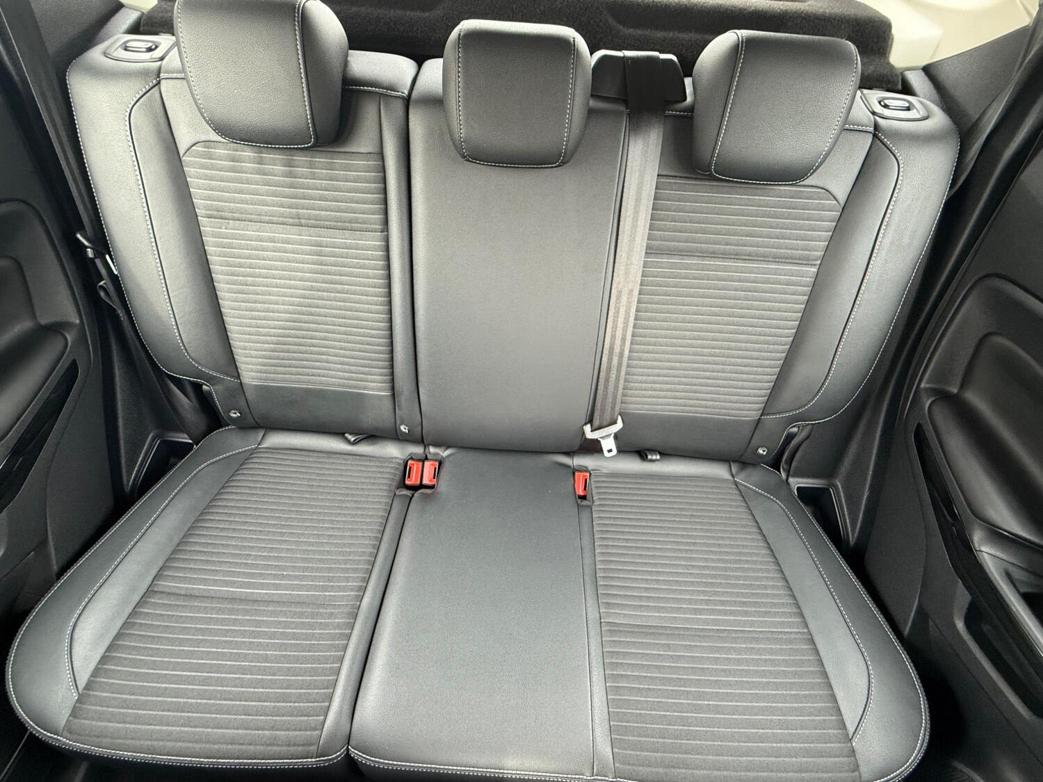 Used Ford Ecosport 2018 for sale - 76793384: Photo 42