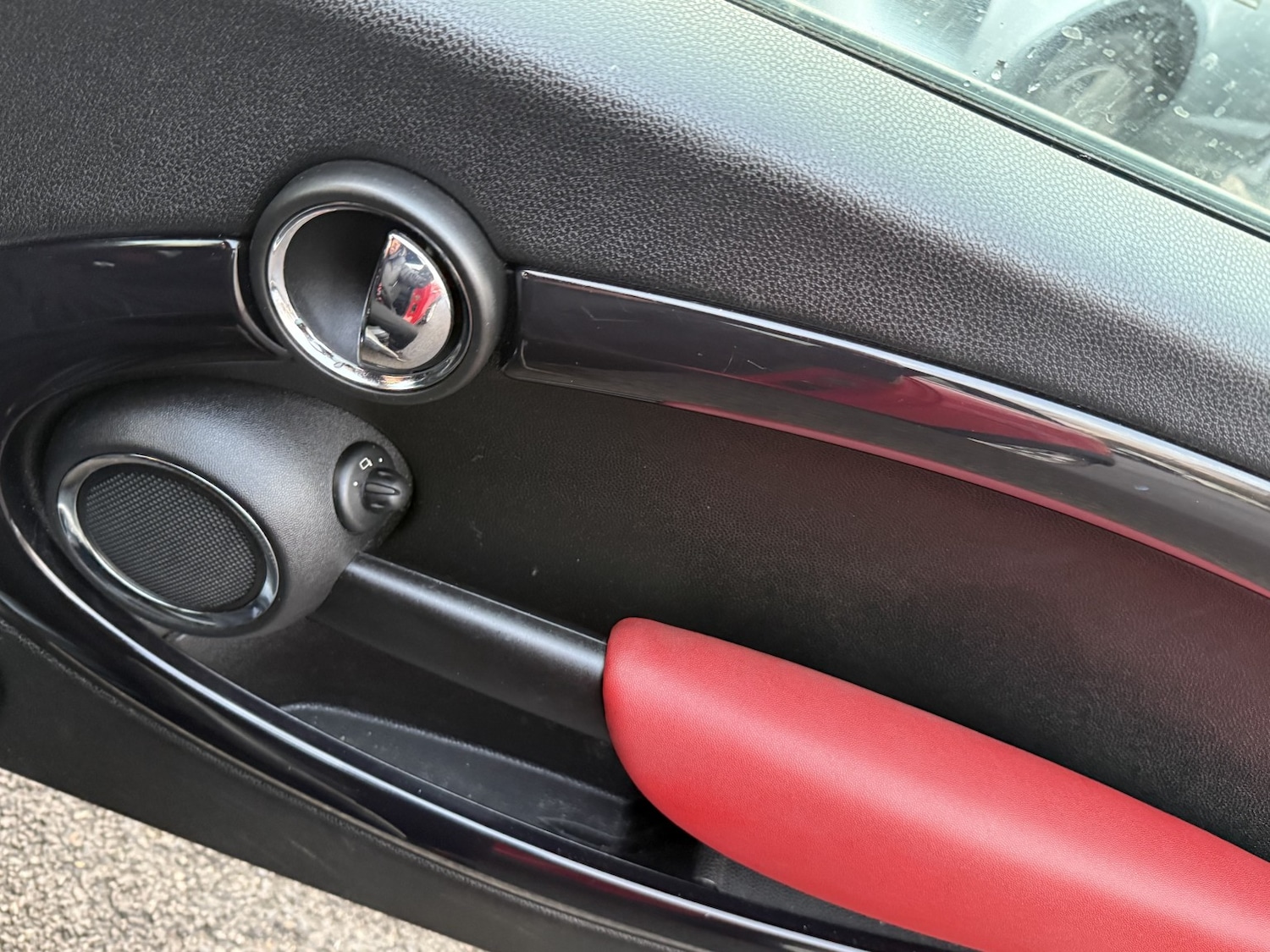 Used MINI Convertible 2009 for sale - 77535888: Photo 39