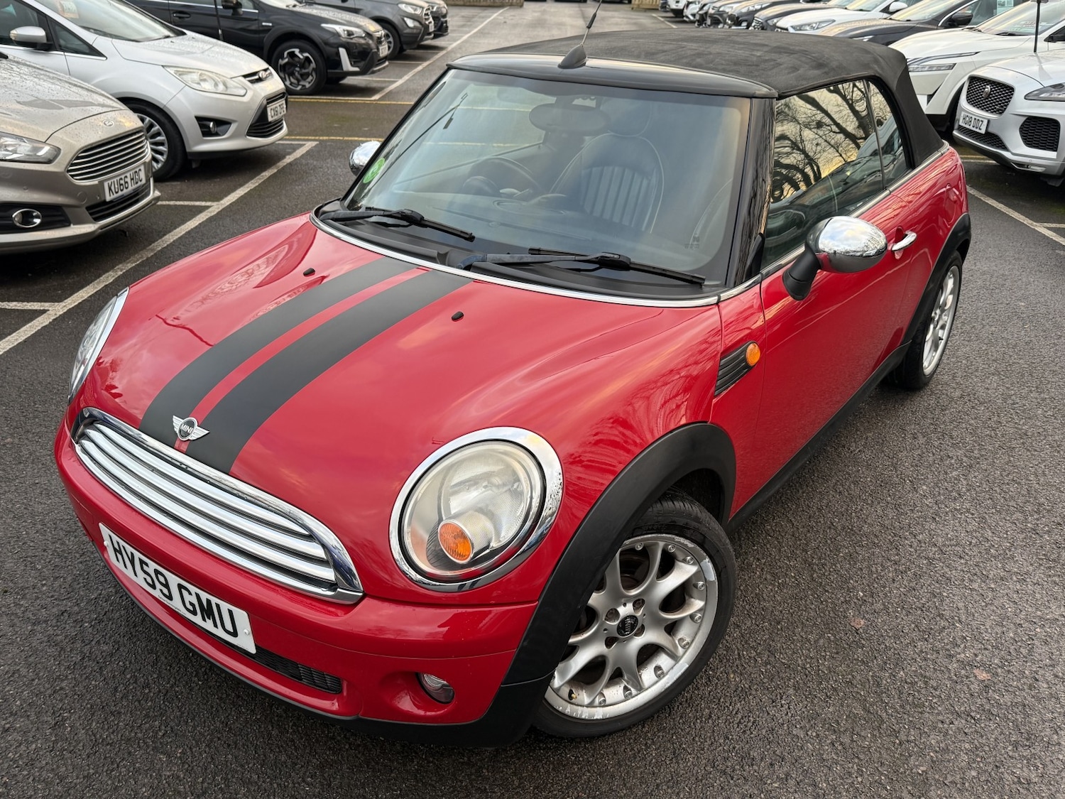 Used MINI Convertible 2009 for sale - 77535888: Photo 4