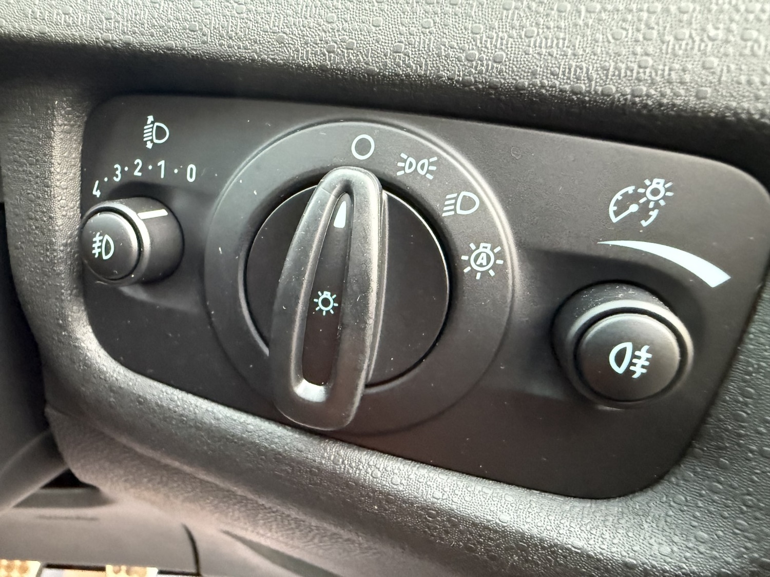 Used Ford Fiesta 2013 for sale - 77977042: Photo 47