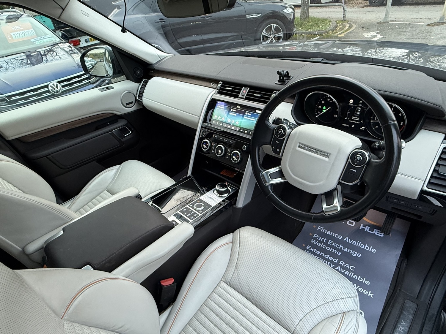 Used Land Rover Discovery 2017 for sale - 76712362: Photo 12