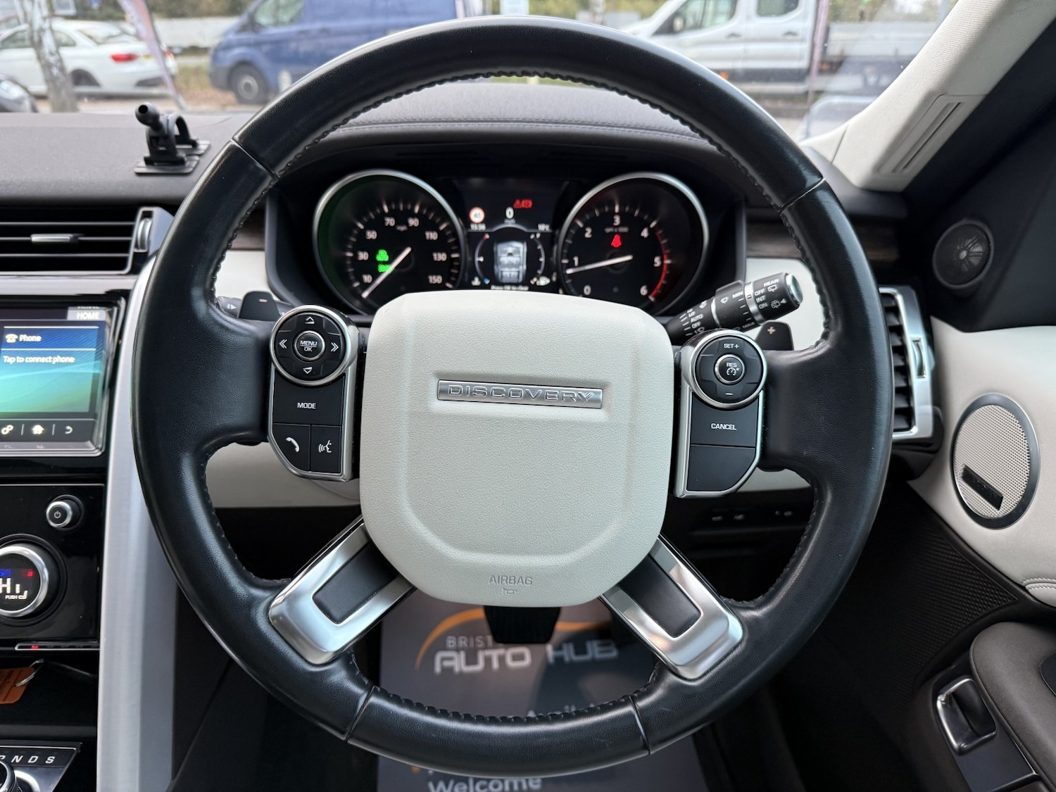 Used Land Rover Discovery 2017 for sale - 76712362: Photo 26