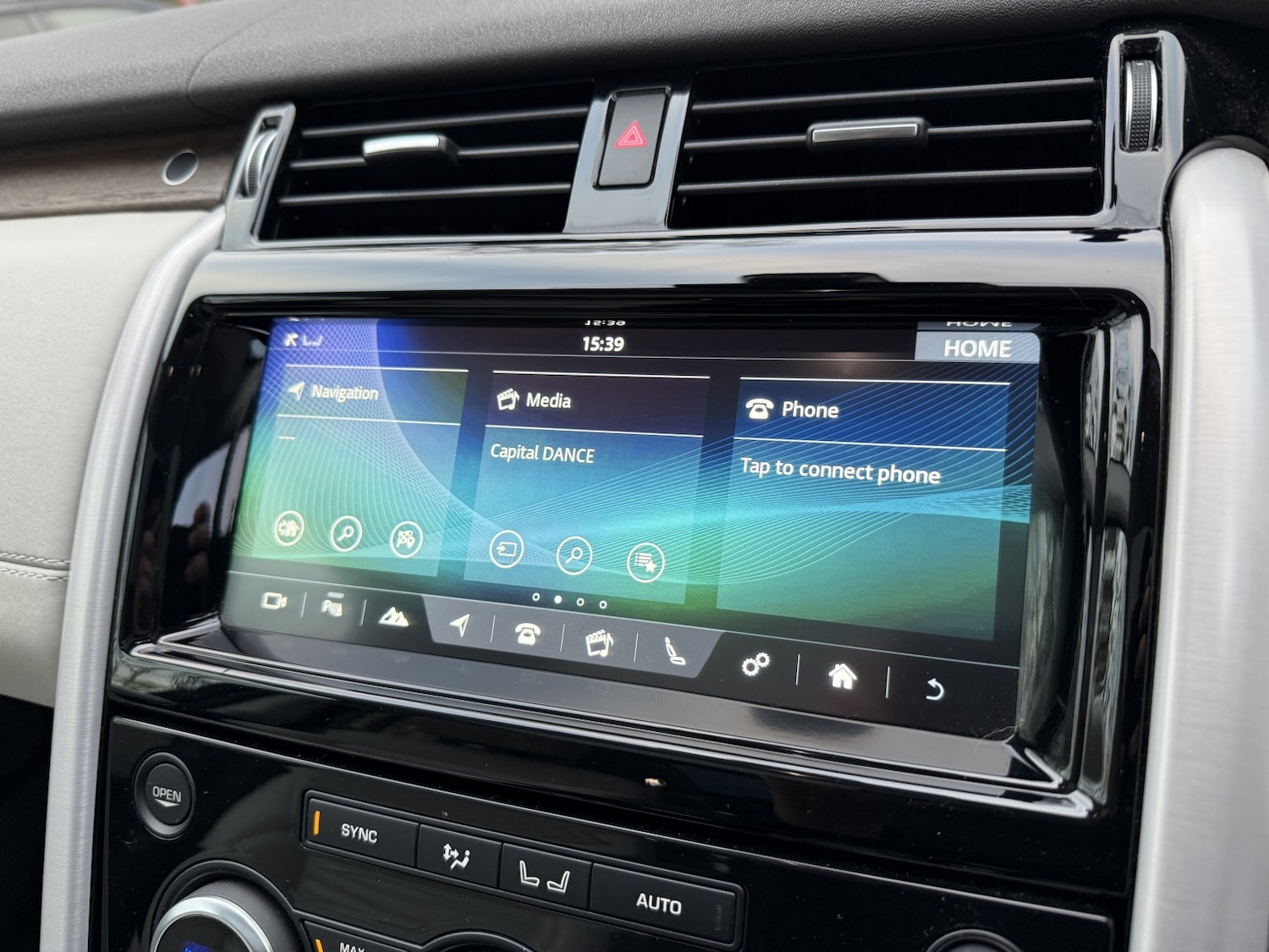 Used Land Rover Discovery 2017 for sale - 76712362: Photo 29