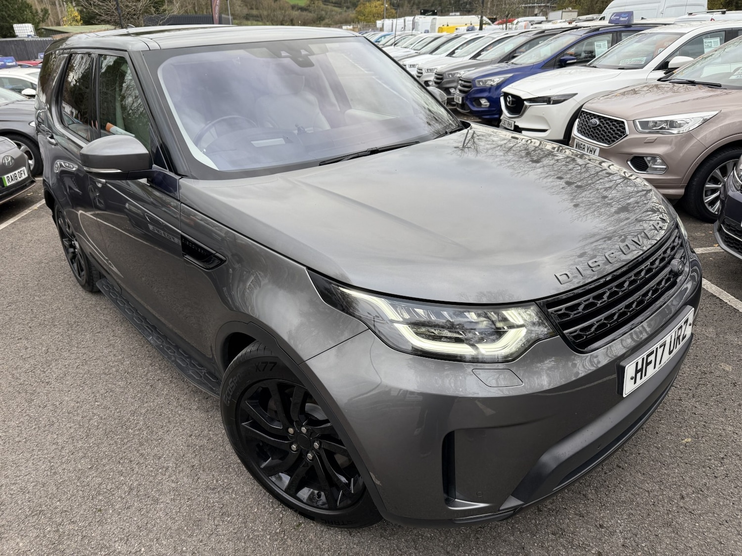 Used Land Rover Discovery 2017 for sale - 76712362: Photo 3