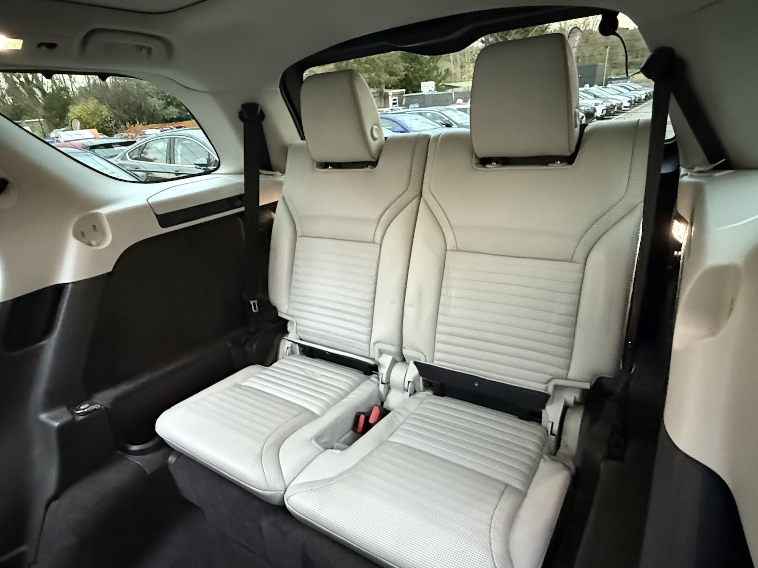 Used Land Rover Discovery 2017 for sale - 76712362: Photo 45