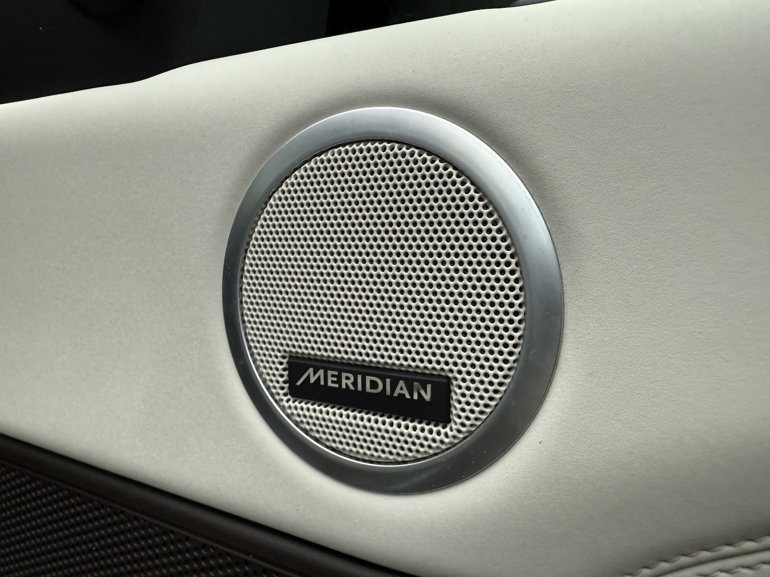 Used Land Rover Discovery 2017 for sale - 76712362: Photo 57