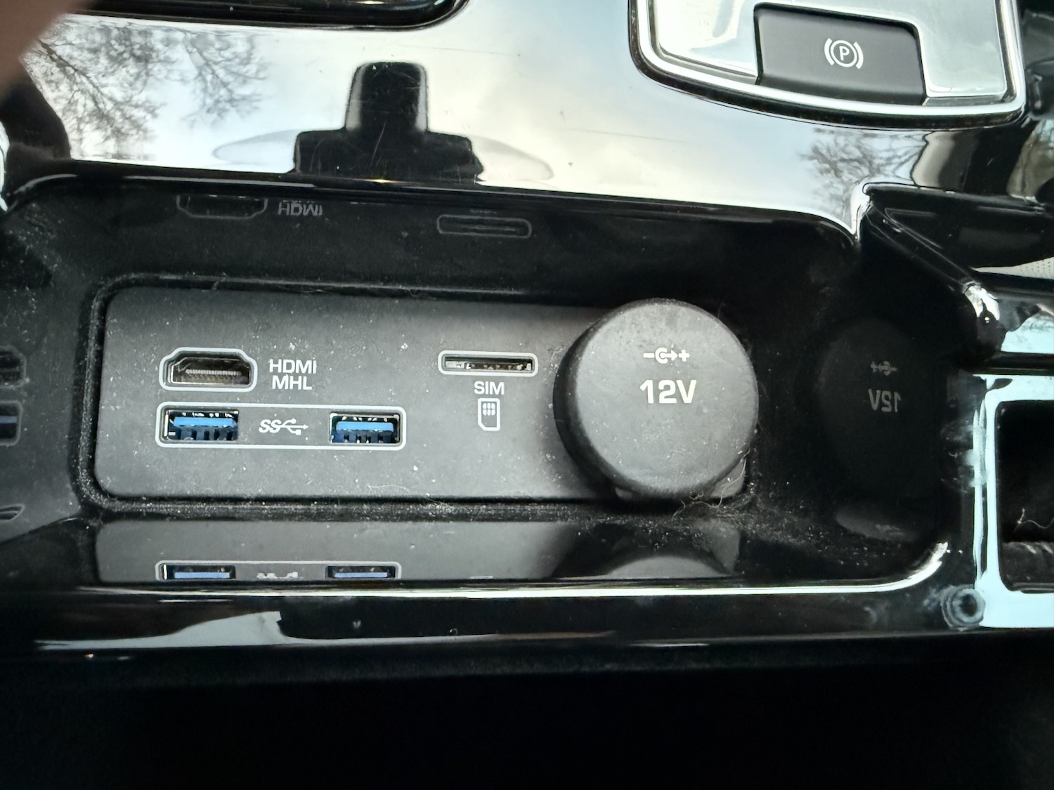 Used Land Rover Discovery 2017 for sale - 76712362: Photo 63