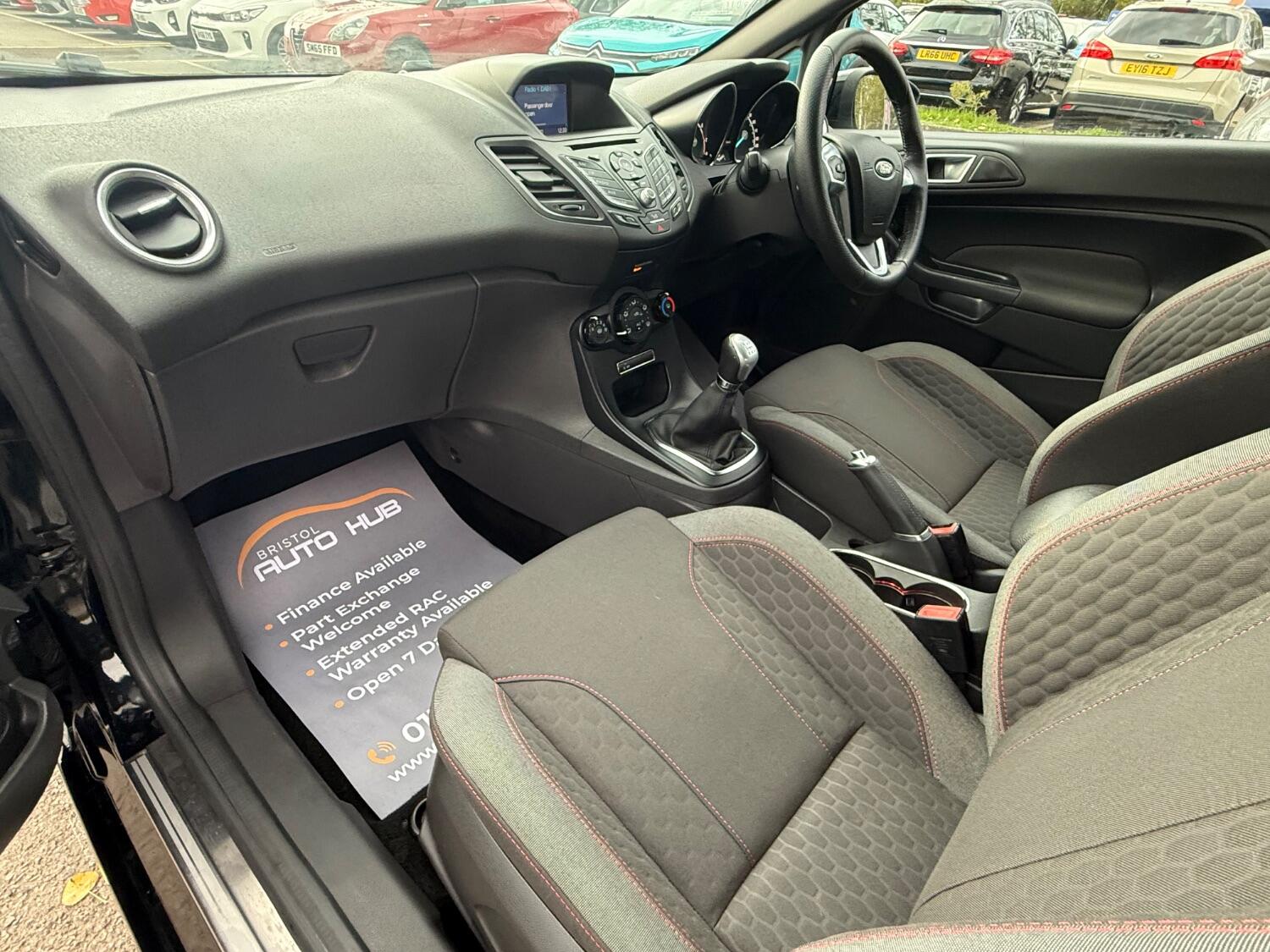 Used Ford Fiesta 2017 for sale - 76358205: Photo 39