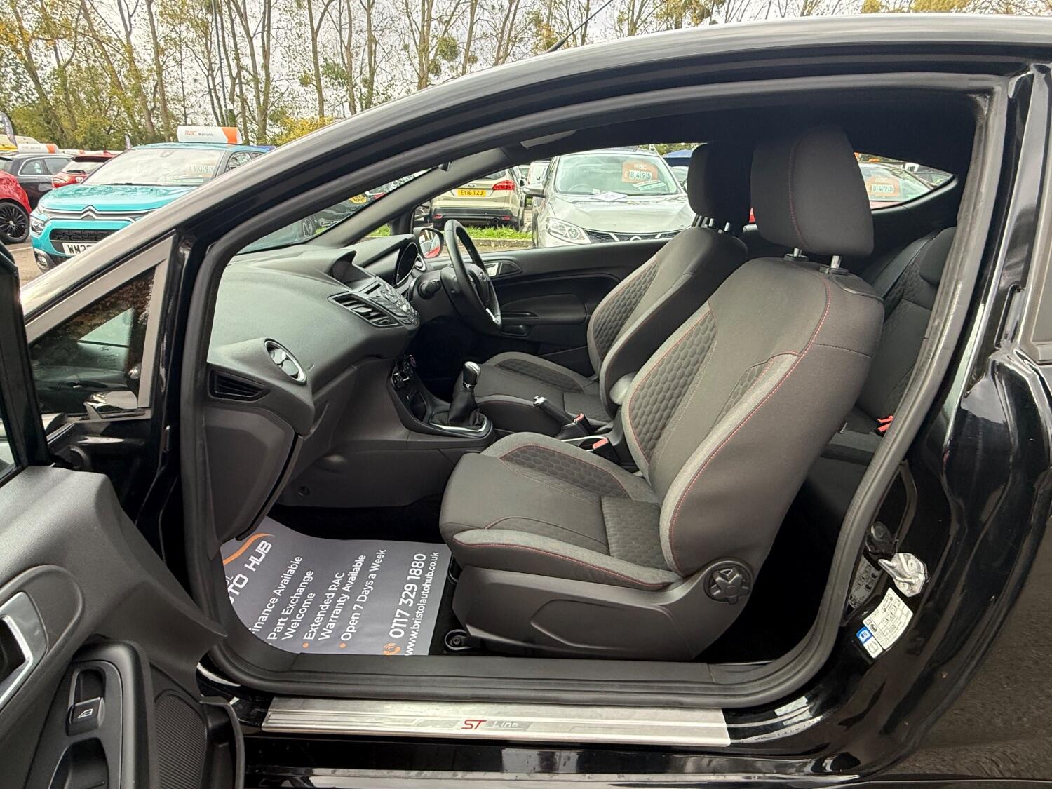 Used Ford Fiesta 2017 for sale - 76358205: Photo 41