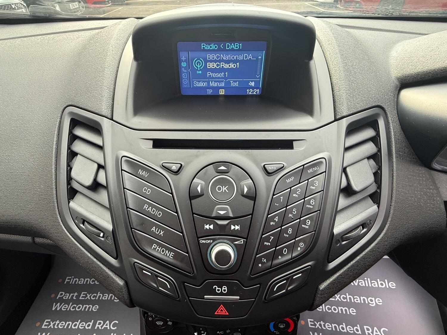 Used Ford Fiesta 2017 for sale - 76358205: Photo 46