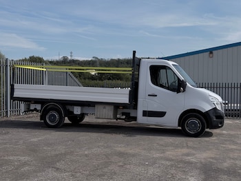 Used Nissan NV400 2019 for sale - 79547969: Photo