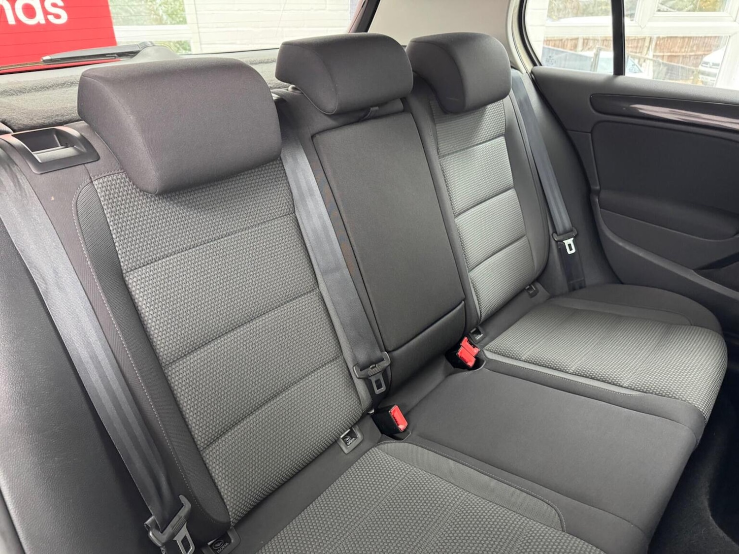 Used Volkswagen Golf 2011 for sale - 76863882: Photo 14