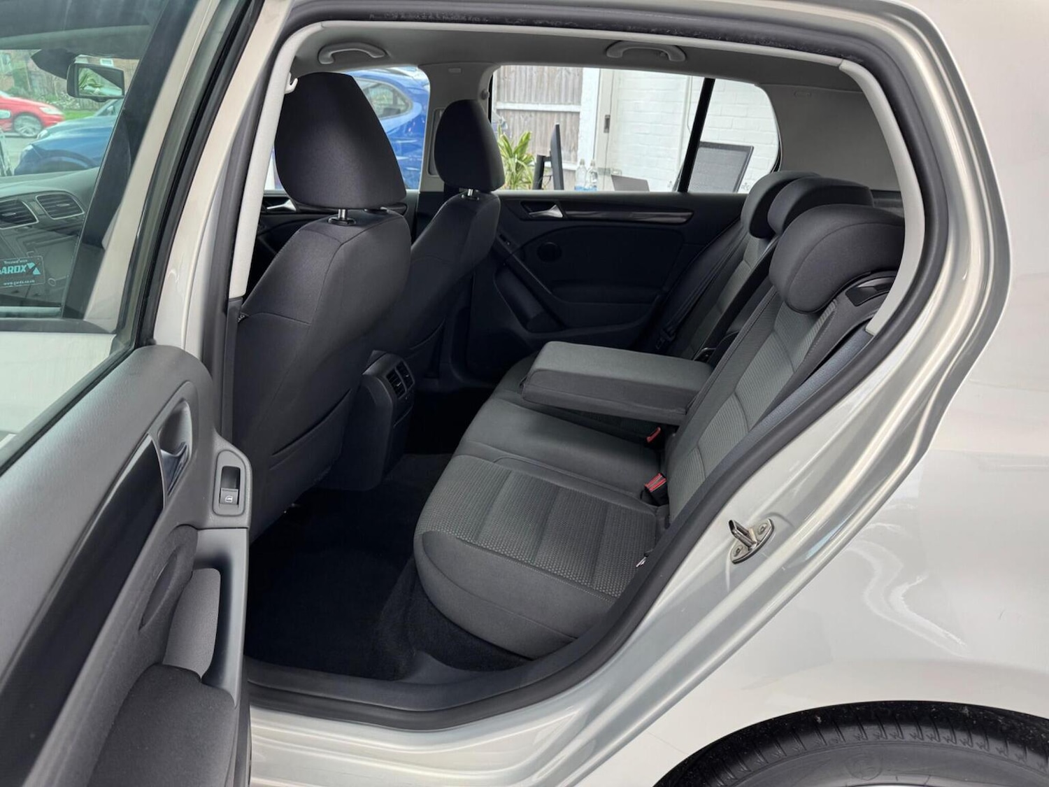 Used Volkswagen Golf 2011 for sale - 76863882: Photo 15