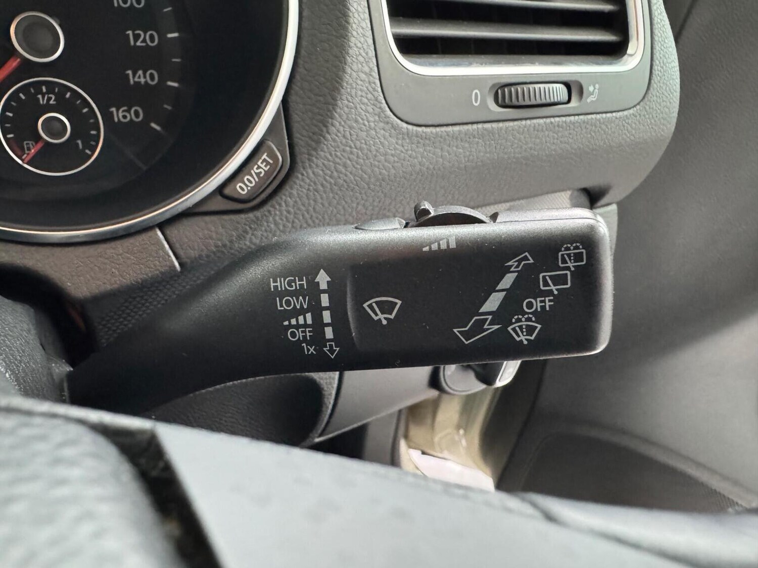 Used Volkswagen Golf 2011 for sale - 76863882: Photo 19