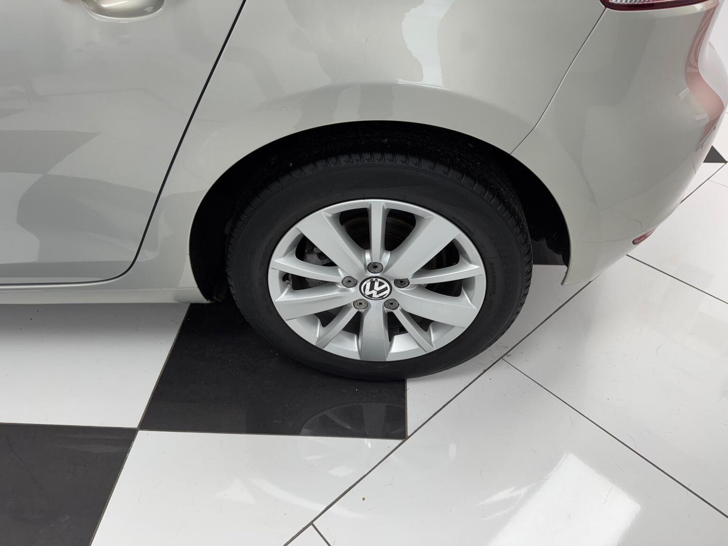 Used Volkswagen Golf 2011 for sale - 76863882: Photo 26