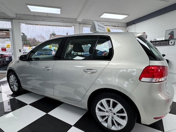 Used Volkswagen Golf 2011 for sale - 76863882: Photo