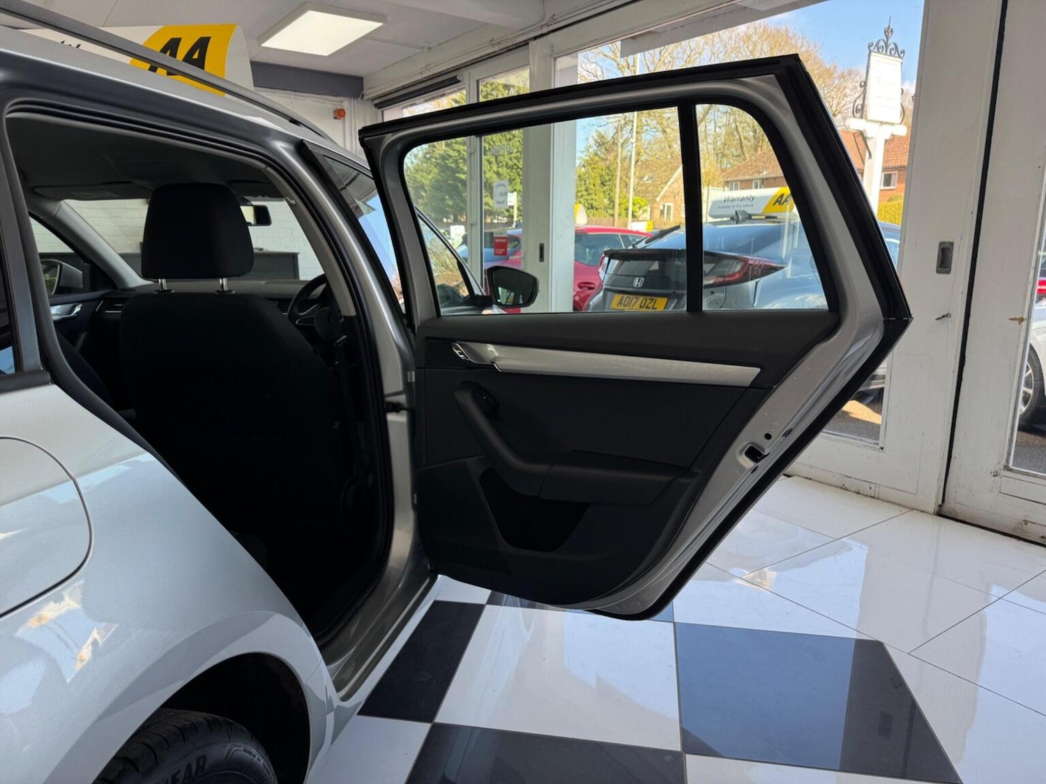 Used Skoda Octavia 2014 for sale - 77979937: Photo 24