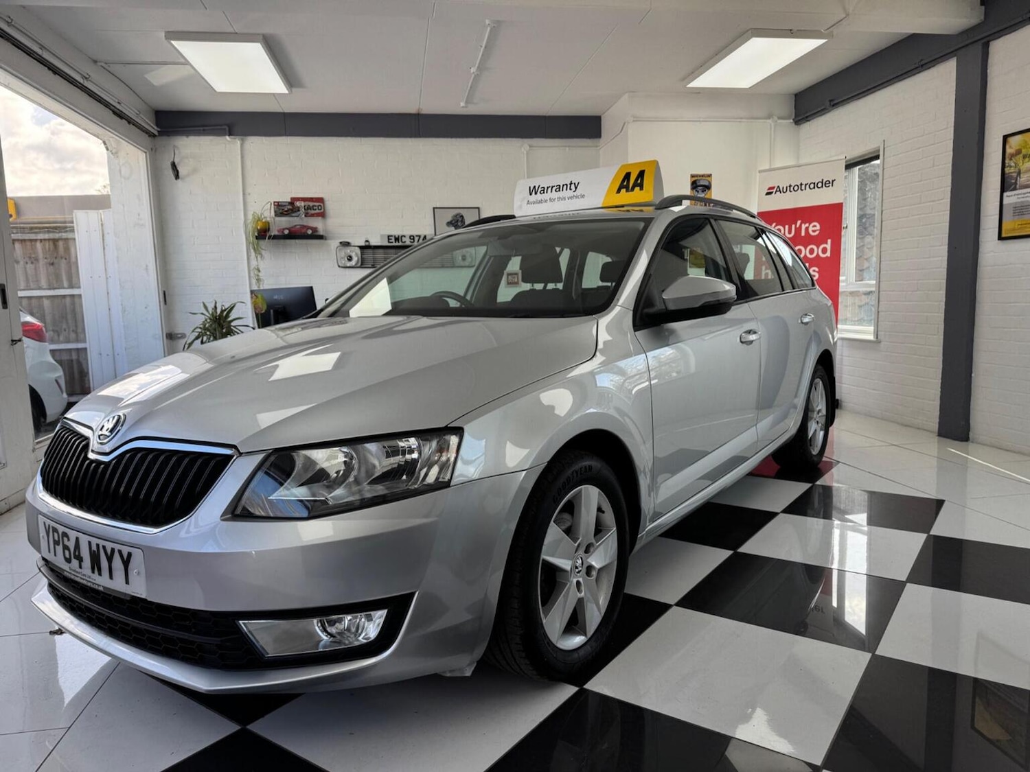 Used Skoda Octavia 2014 for sale - 77979937: Photo 3