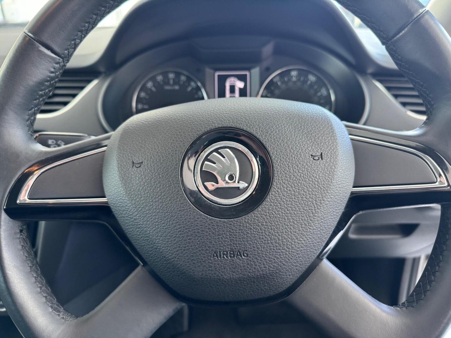 Used Skoda Octavia 2014 for sale - 77979937: Photo 38