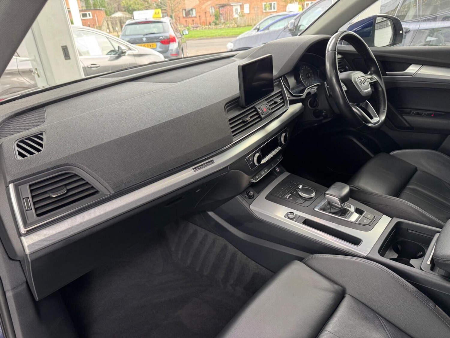 Used Audi Q5 2017 for sale - 76974486: Photo 12