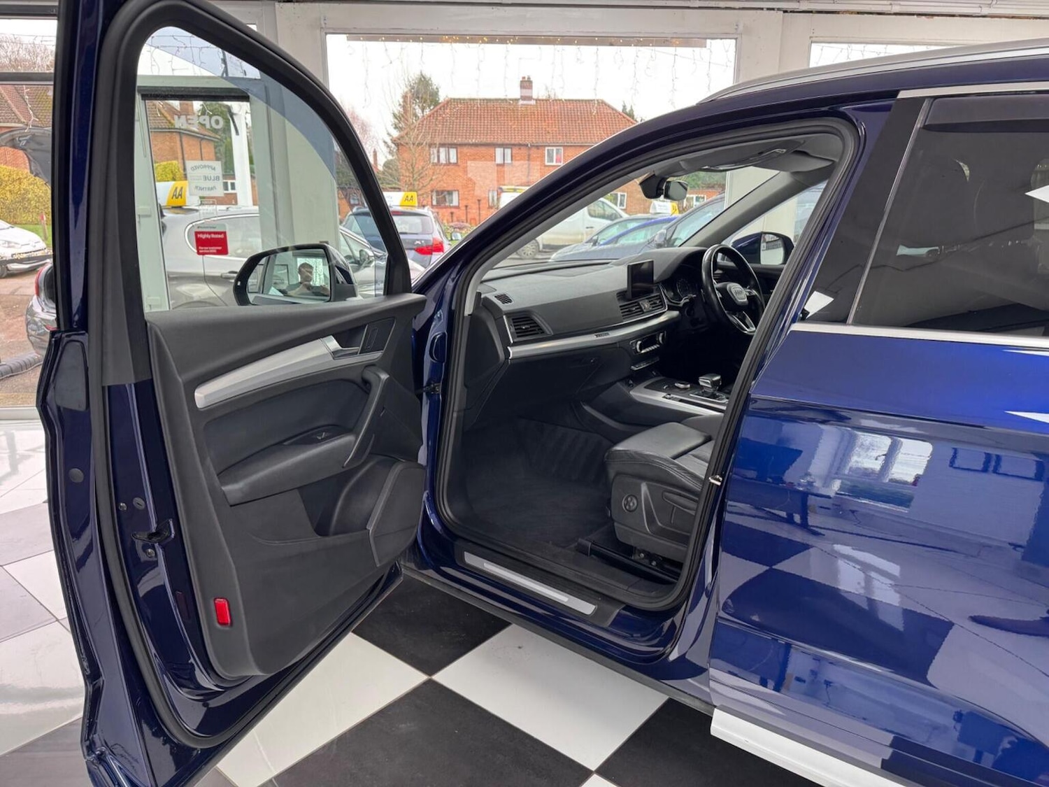 Used Audi Q5 2017 for sale - 76974486: Photo 34