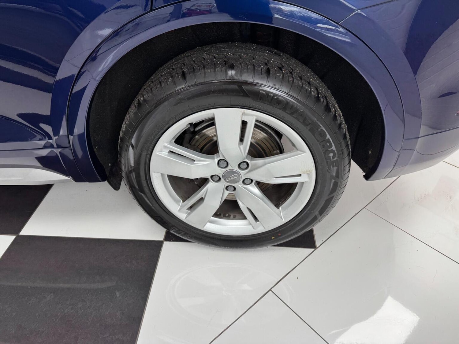 Used Audi Q5 2017 for sale - 76974486: Photo 36