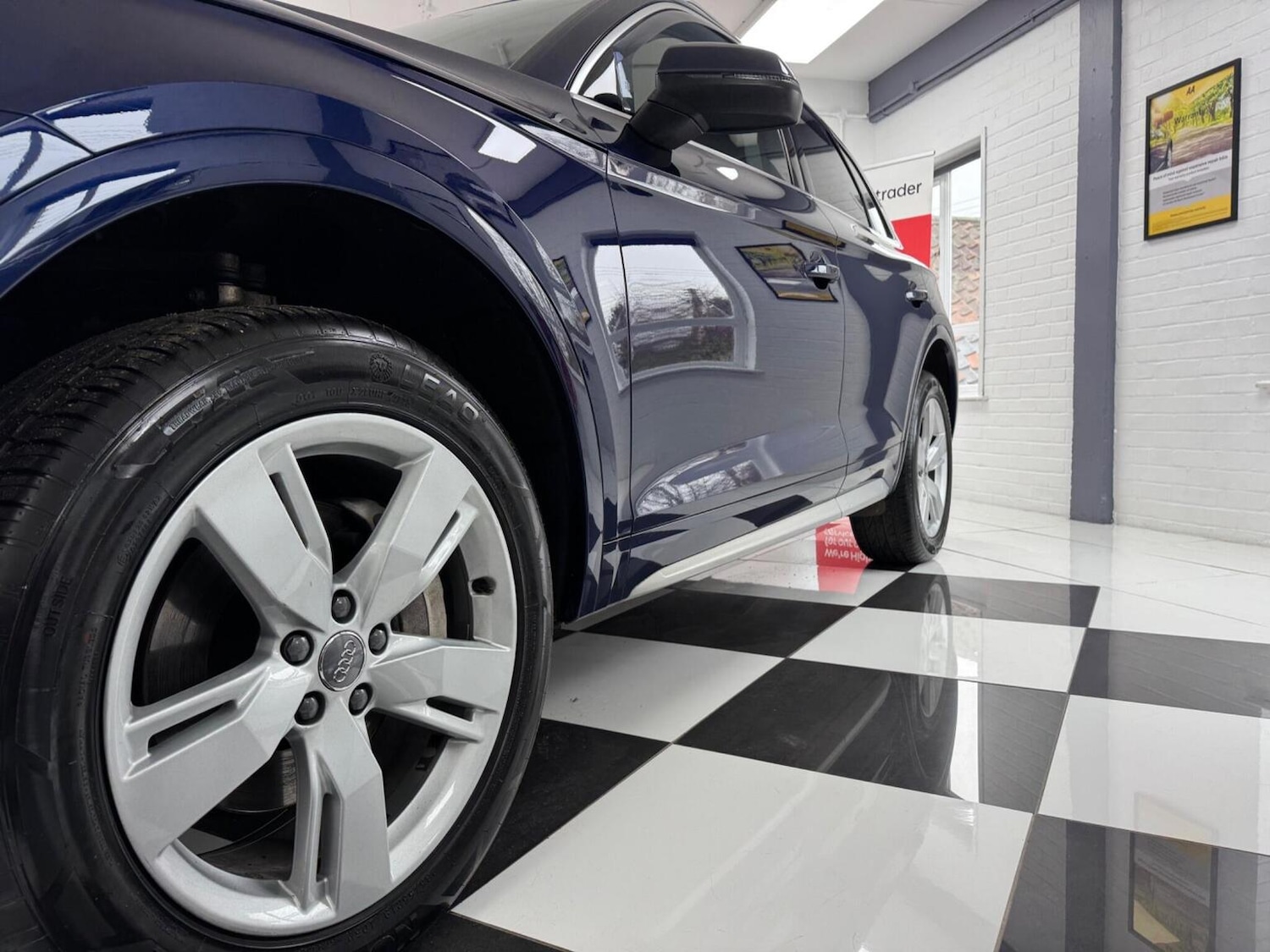 Used Audi Q5 2017 for sale - 76974486: Photo 40