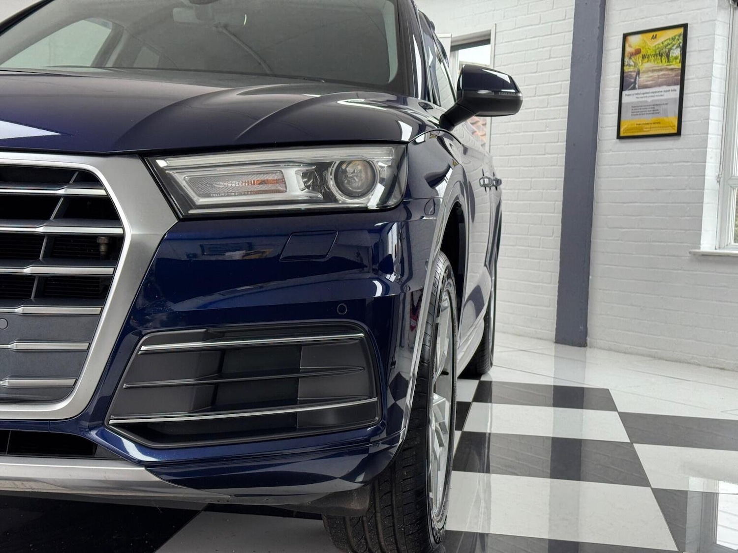 Used Audi Q5 2017 for sale - 76974486: Photo 51