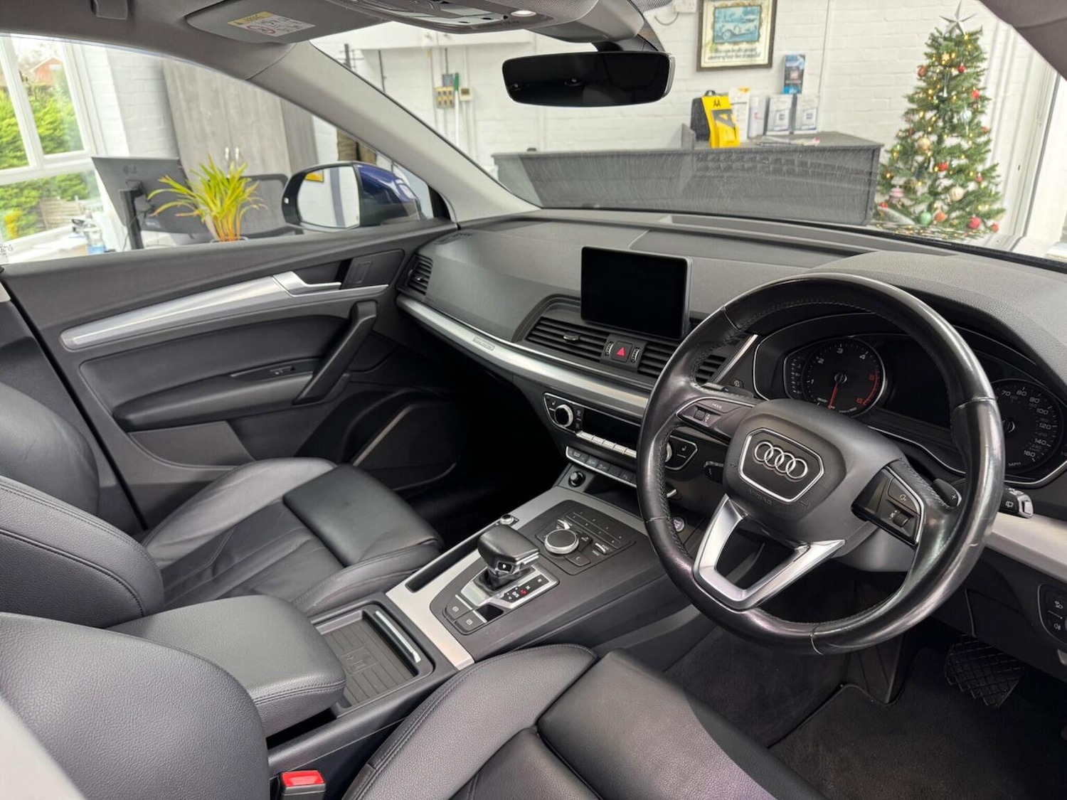Used Audi Q5 2017 for sale - 76974486: Photo 9