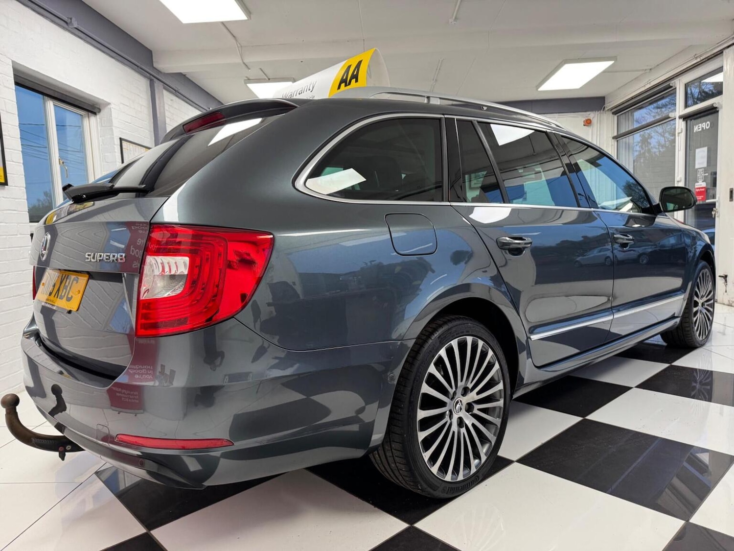 Used Skoda Superb 2015 for sale - 77564179: Photo 10