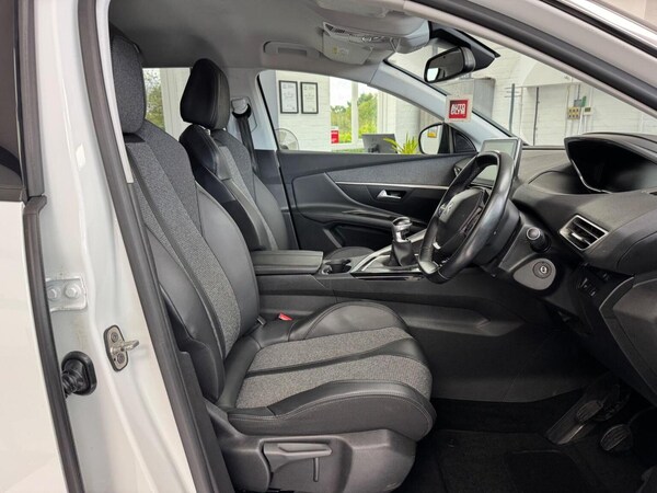 Used Peugeot 3008 2018 for sale - 76174124: Photo 15