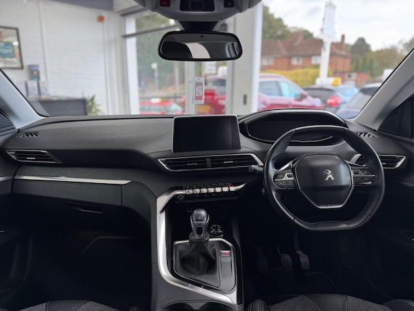 Used Peugeot 3008 2018 for sale - 76174124: Photo 16