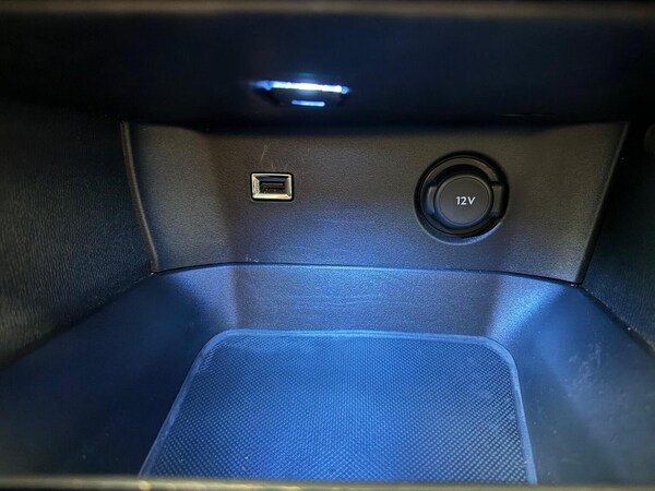 Used Peugeot 3008 2018 for sale - 76174124: Photo 24