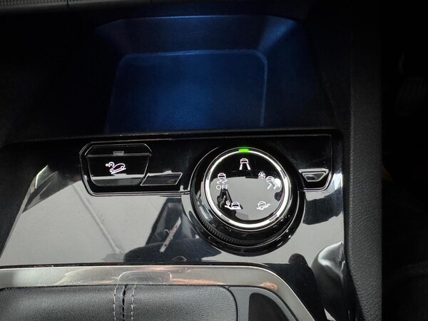 Used Peugeot 3008 2018 for sale - 76174124: Photo 25