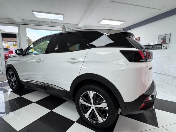 Used Peugeot 3008 2018 for sale - 76174124: Photo 5