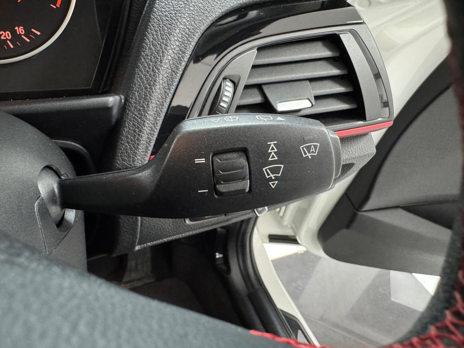 Used BMW 1 Series 2016 for sale - 76497490: Photo 19