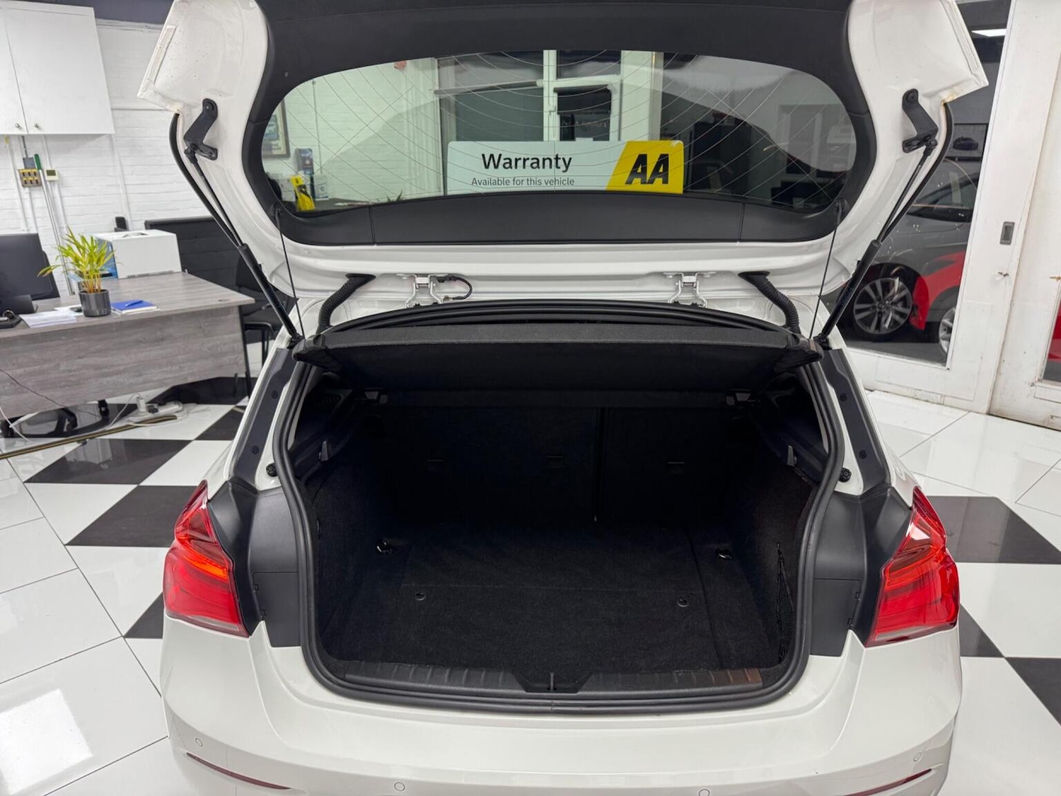 Used BMW 1 Series 2016 for sale - 76497490: Photo 34